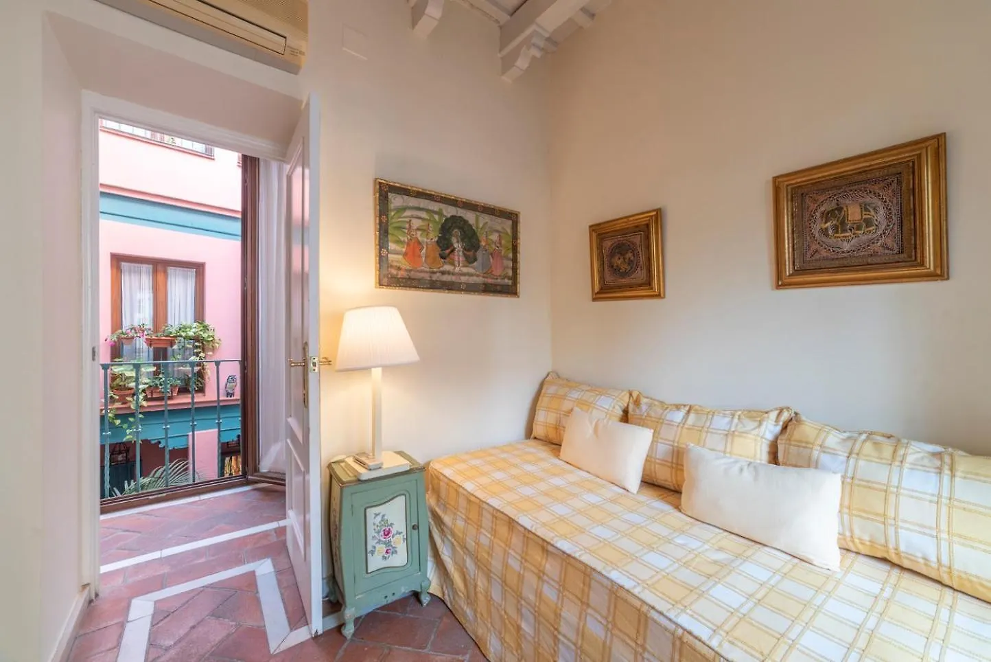 Apartamento Aires De Santa Cruz Seville