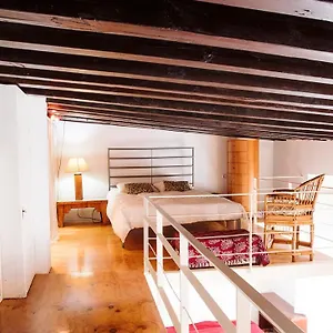  Apartamento RentalSevilla Viaje por el histórico Guadalquivir